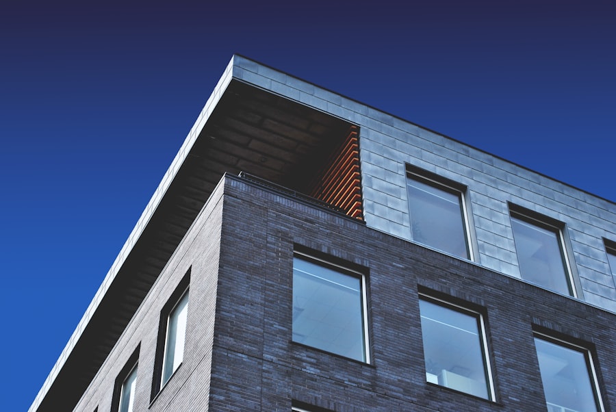 Immeuble à revenu en briques, opportunité pour investisseurs